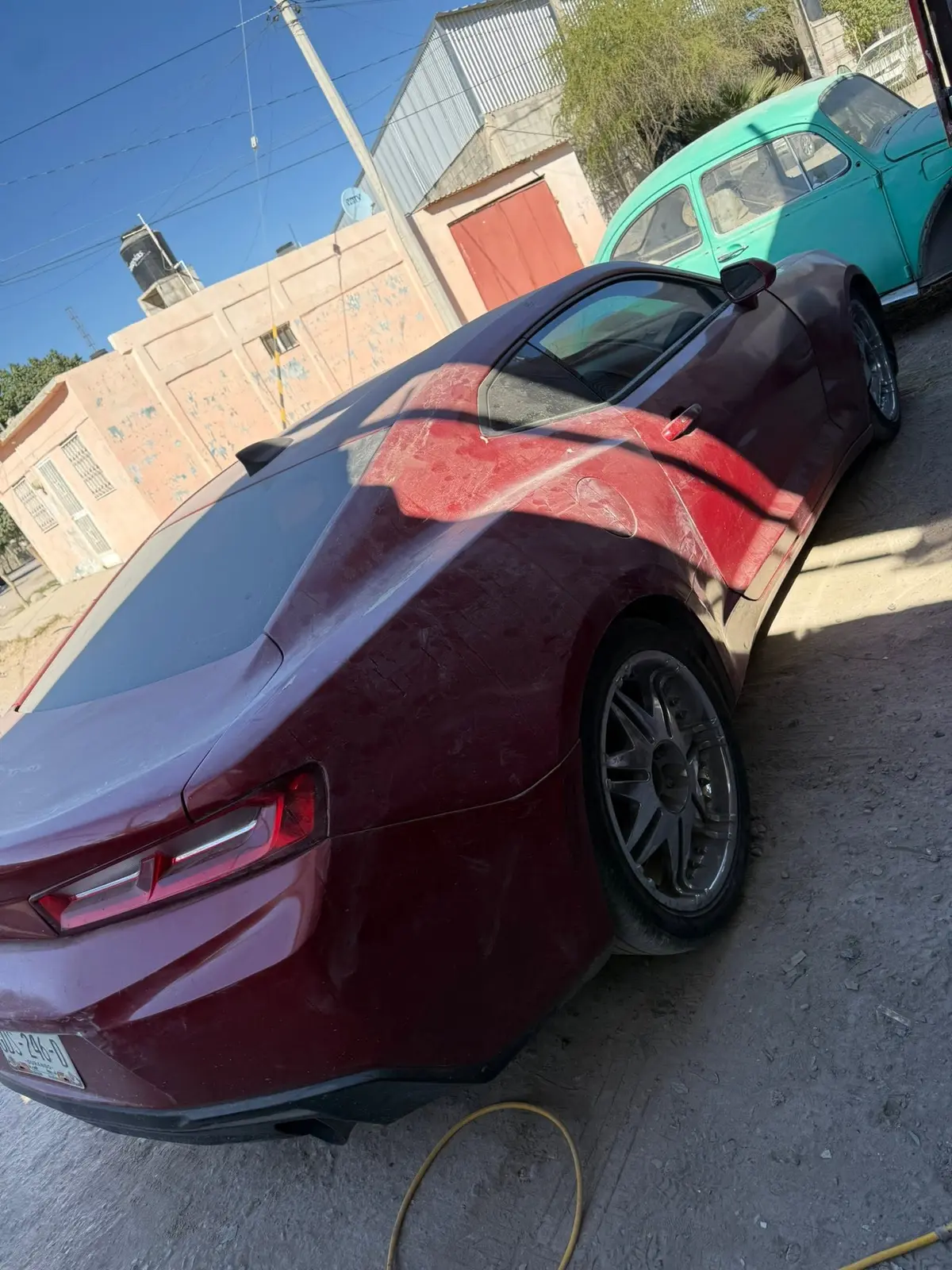 Trabajo automotriz de Los Morales, serie 4